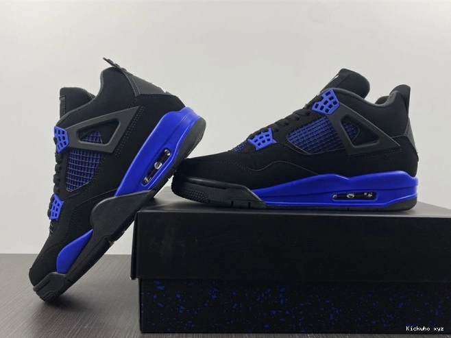 CT8527-018 Thunder